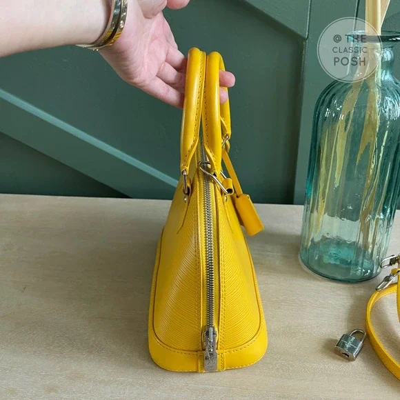 ❌SOLD❌Louis Vuitton BB Alma EPI Citron Yellow Leather Crossbody Bag - Picture 5 of 15